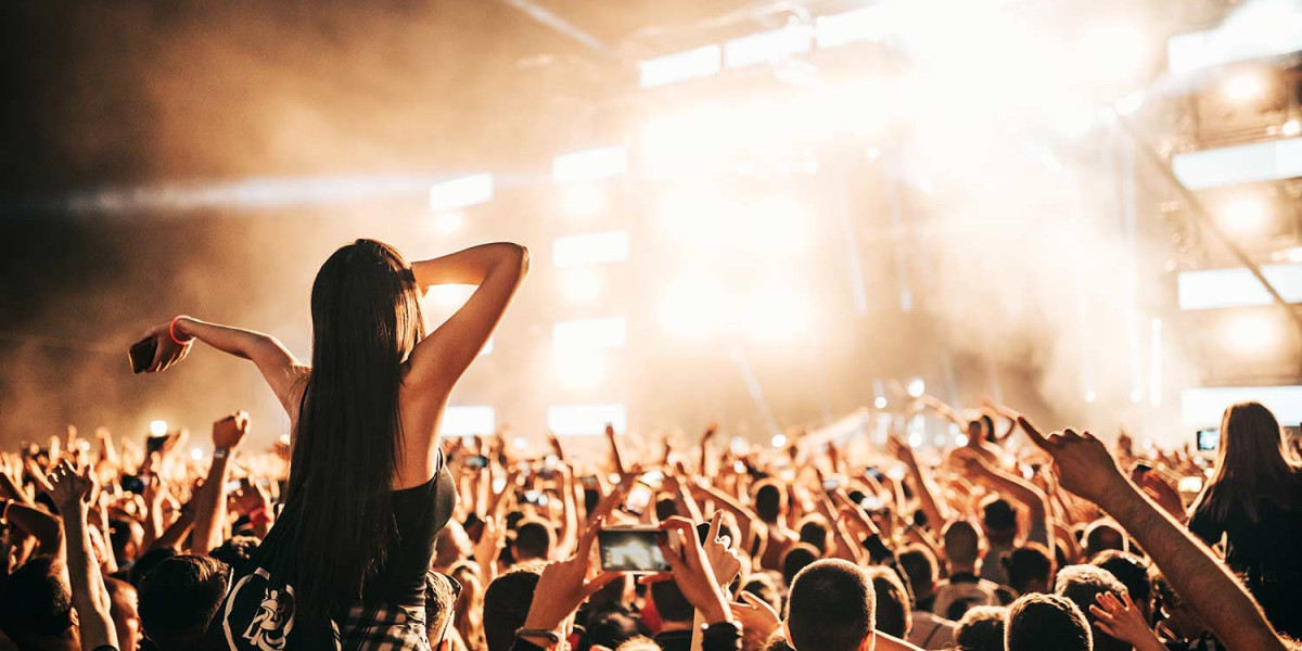 Discovering the Best Live Music Venues and Music Bars Near Me